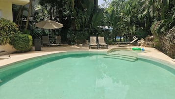 Departamento, 2 habitaciones, balcón, vista al jardín | Jardín