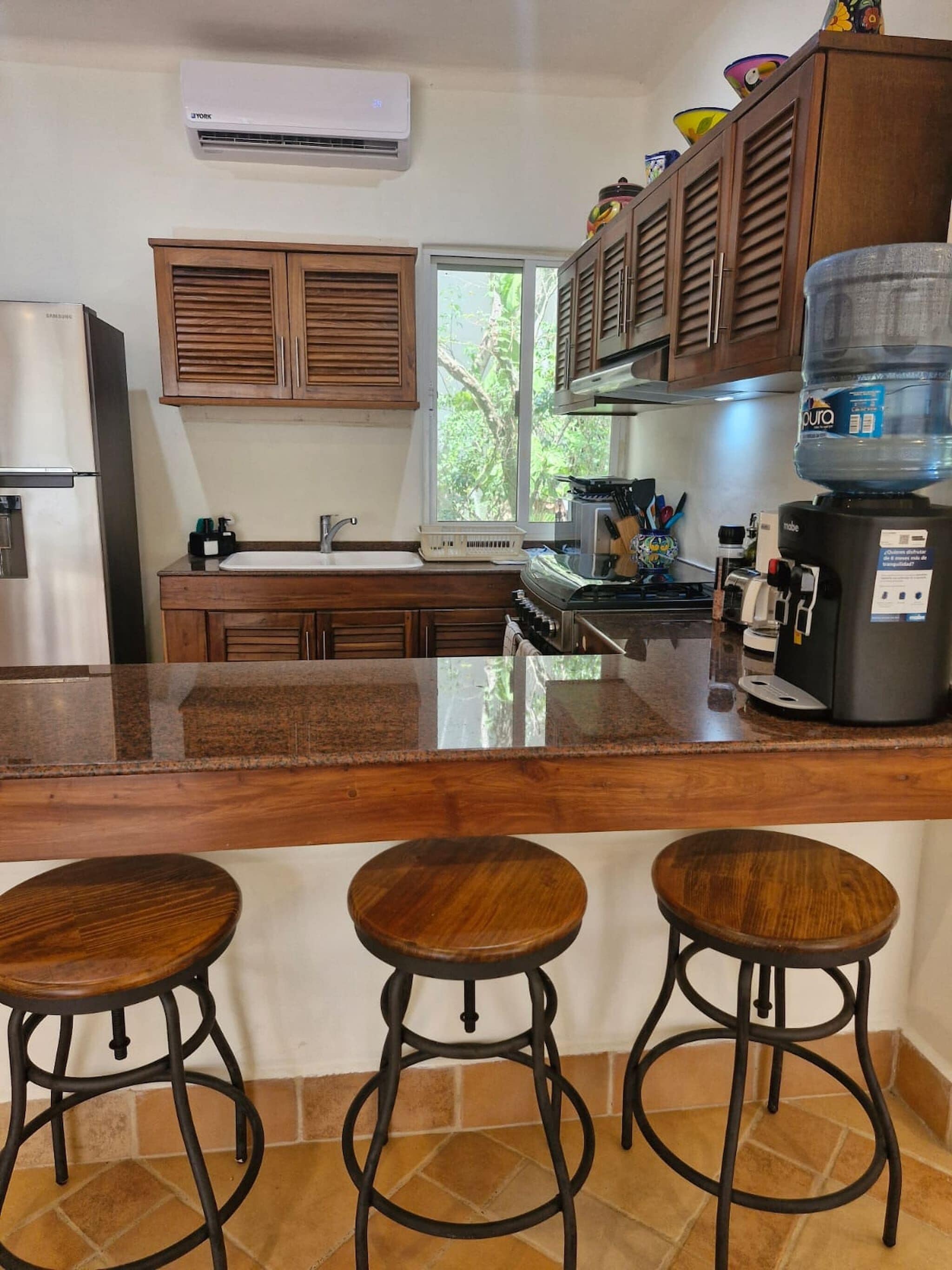 Departamento, 2 habitaciones, balcón, vista al jardín | Cocina privada