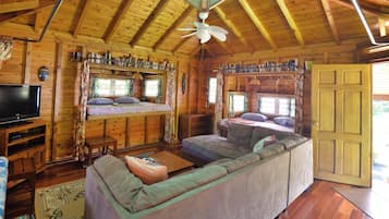 Family Room, Mountain View | Free WiFi