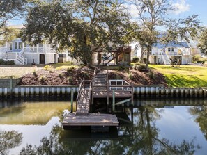 Exterior - Charming 3BR, 2BA Canal-Front Getaway in Oak Island, NC! (Oak Island)