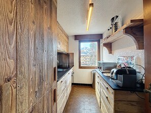 Oven, stovetop, dishwasher