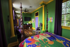 5 bedrooms, iron/ironing board, free WiFi, bed sheets