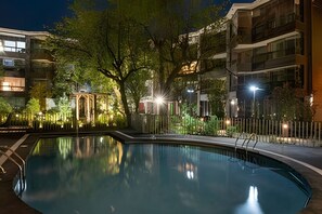 Apartment | Pool | Seasonal outdoor pool - Origen Aqua 02 (Pucon)