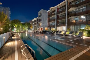 Appartement | Zwembad | Een seizoensgebonden buitenzwembad