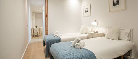 1 soverom, strykejern/-brett, wi-fi (inkludert) og sengetøy