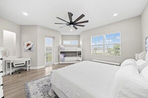 5 bedrooms, desk, iron/ironing board, travel crib