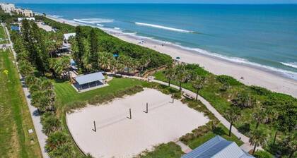 Beachside AMAZING 5 bedroom 4.5 bath Private Pool Hot Tub Game Room 3,770sqft