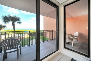 Enjoy the ocean view from this balcony with a clear view of the surrounding area.