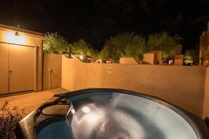 Outdoor spa tub - Pet-Friendly Villa in Cave Creek w/ Spa Patio (Cave Creek)