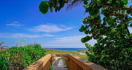 Spacious Beach Rental w/ Atrium & Balcony