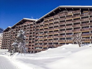 Exterior - Apt B 096 by Interhome (Disentis)