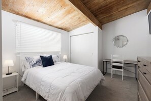 5 chambres, fer et planche à repasser, Wi-Fi gratuit, draps fournis