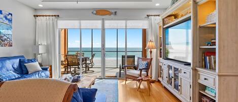 Smart TV, DVD player