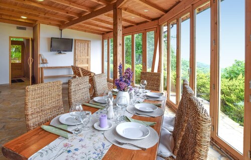 Awesome home in Cerchiara di Calabria