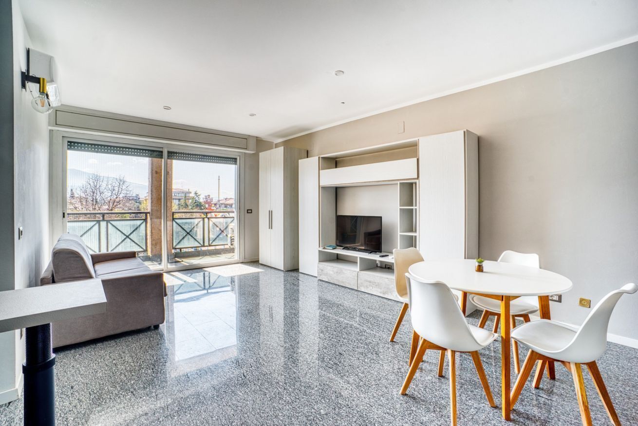 Télévision à écran plat