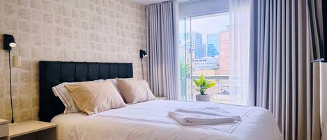 1 chambre, fer et planche à repasser, Wi-Fi gratuit, draps fournis
