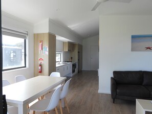 In-room dining - BIG4 Kingston Foreshore Holiday Park (Kingston SE)