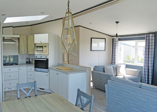 Superior Lodge 2 Bed