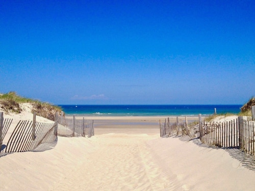 2BR Condo w/ River Views & Pool Access