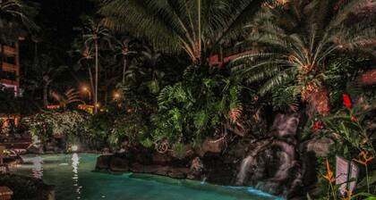 Studio w/ Balcony & Full Kitchen | Access to Pool