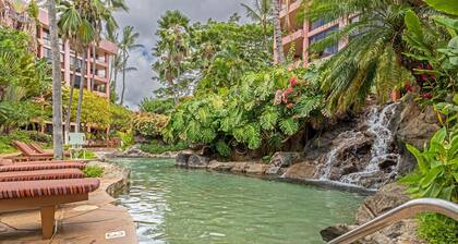 Studio w/ Balcony & Full Kitchen | Access to Pool