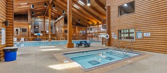 Woodland Cabin Retreat w/ Fireplace & Patio