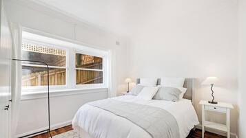 2 bedrooms, iron/ironing board, WiFi, bed sheets