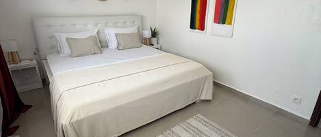 2 sovrum, strykjärn/strykbräda, wi-fi och sängkläder