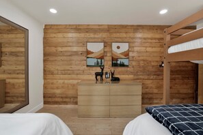 2 bedrooms, free WiFi, bed sheets