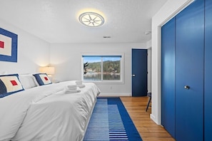 5 bedrooms, iron/ironing board, travel crib, free WiFi