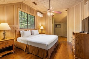 2 soverom, strykejern/-brett, wi-fi (inkludert) og sengetøy