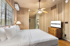 2 slaapkamers, een strijkplank/strijkijzer, gratis wifi, beddengoed