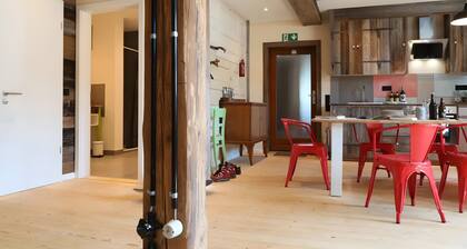 Apartment '1' with Shared Terrace and Shared Garden