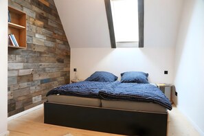 3 bedrooms, free WiFi, bed sheets