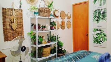 Premium bedding, down comforters, Select Comfort beds, desk