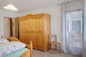 2 Schlafzimmer, Bügeleisen/Bügelbrett, kostenloses WLAN, Bettwäsche