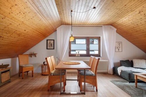 Apartment '2' with Mountain View, Balcony and Wi-Fi