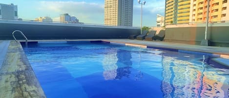 Utomhuspool