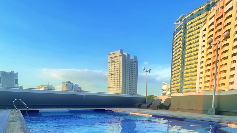 I Suites Hotel Malate