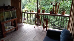 Towels, soap, shampoo, toilet paper - Alojamiento Oye (Rivas)