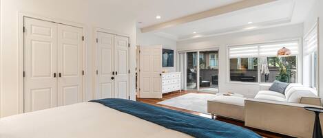 Schreibtisch, Bügeleisen/Bügelbrett, kostenloses WLAN, Bettwäsche