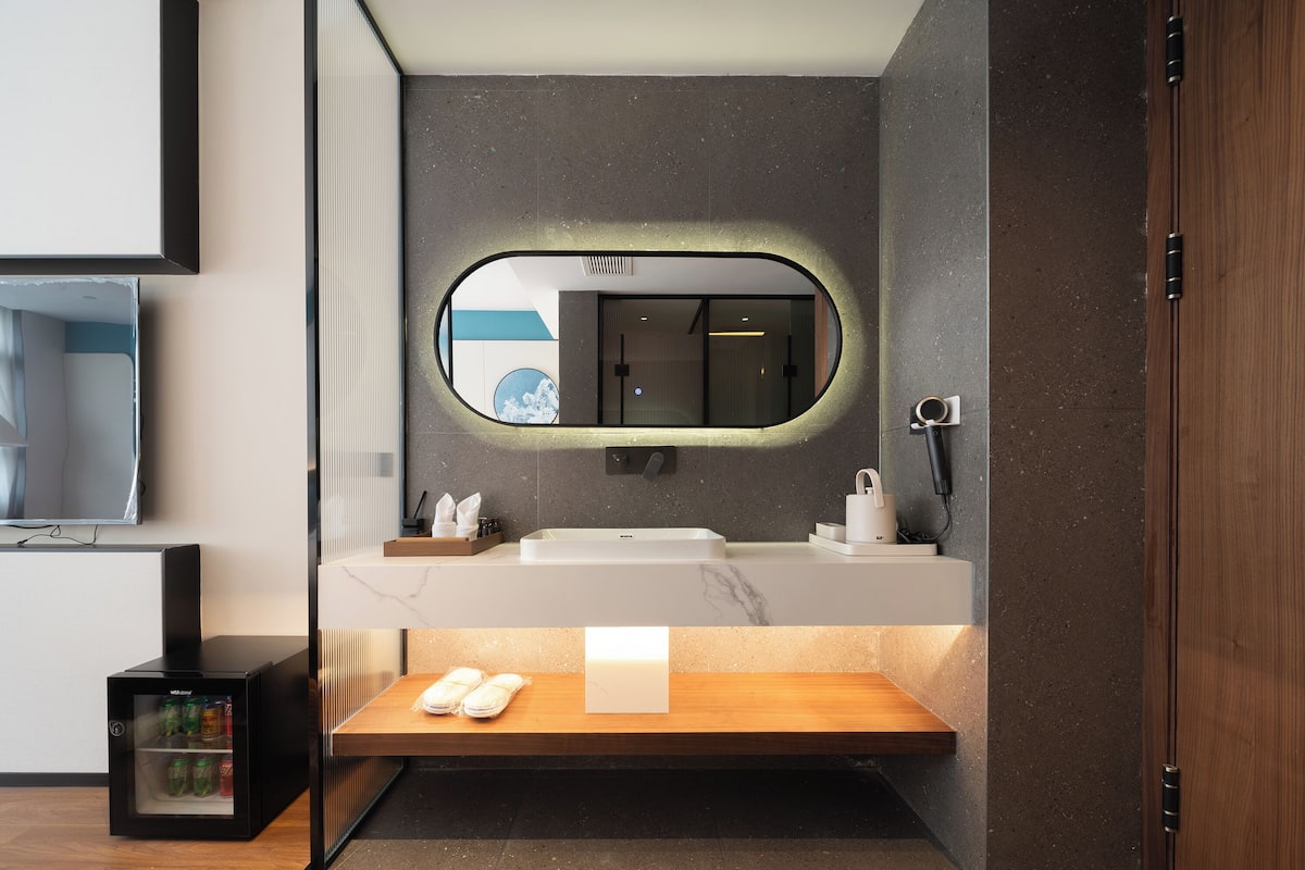 Comfort tweepersoonskamer, uitzicht op bergen | 1 slaapkamer, luxe beddengoed, donzen dekbedden