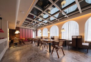 Reception - YUJIE HOTEL (Zhangjiajie)