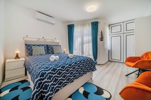 1 bedroom, iron/ironing board, free WiFi, bed sheets