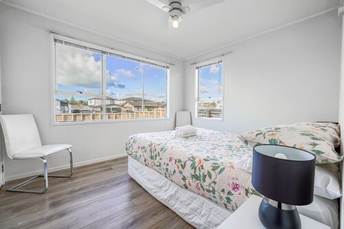 Stunning Two Bedroom House in in Half Moon Bay