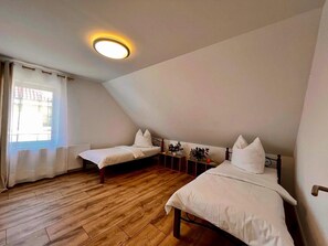3 habitaciones, wifi gratis y ropa de cama 