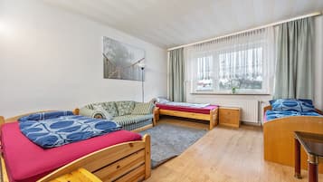 3 bedrooms, free WiFi