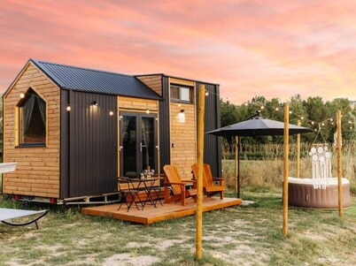 La Casa Errante 3 by Tiny Away