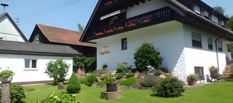 Apartment 'Karle' with Shared Garden and Wi-Fi