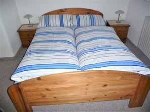 2 bedrooms, free WiFi, bed sheets